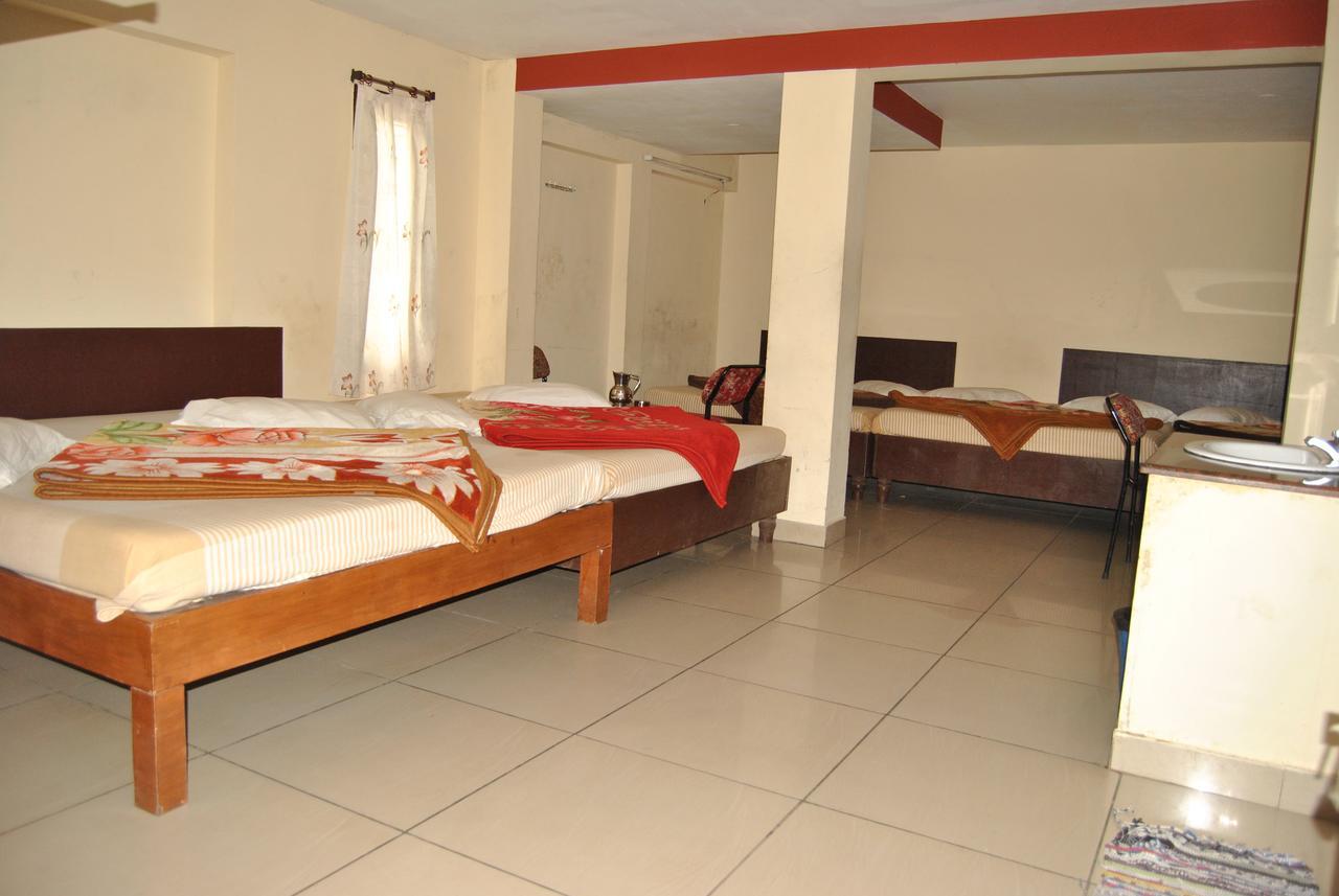 Ezhil Residency Hotel Kodaikanal Kültér fotó