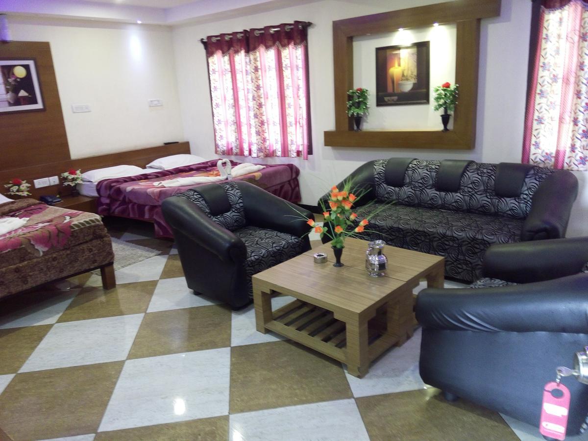 Ezhil Residency Hotel Kodaikanal Kültér fotó