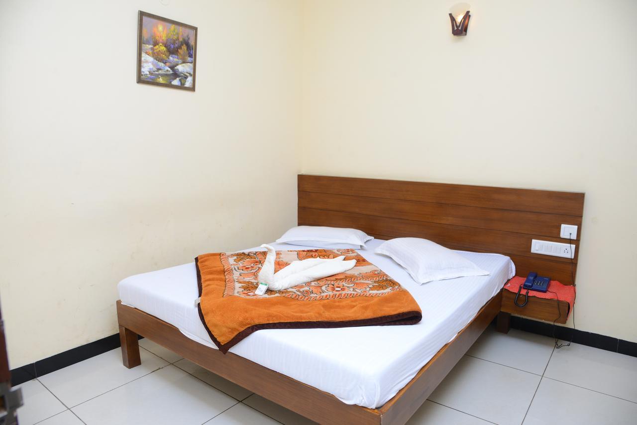 Ezhil Residency Hotel Kodaikanal Kültér fotó