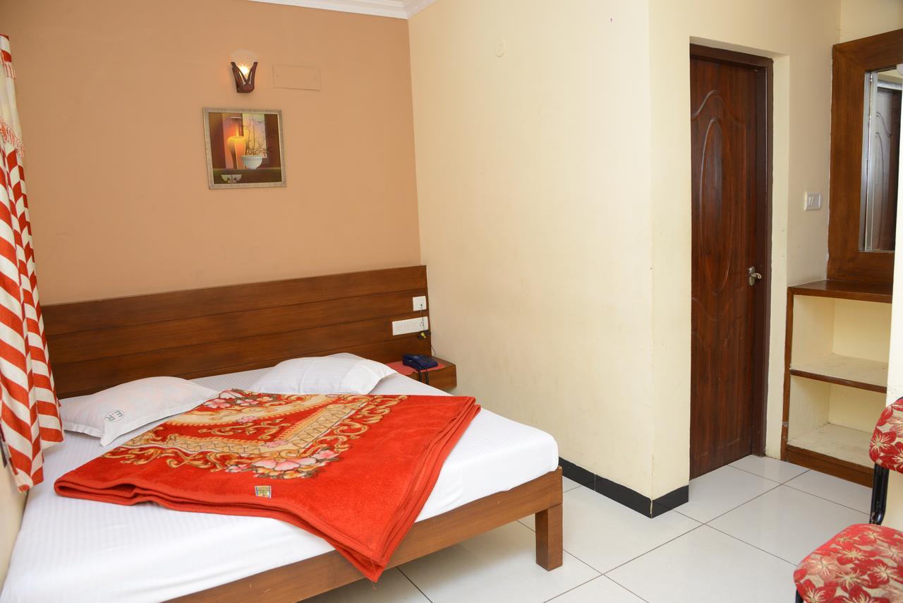 Ezhil Residency Hotel Kodaikanal Kültér fotó