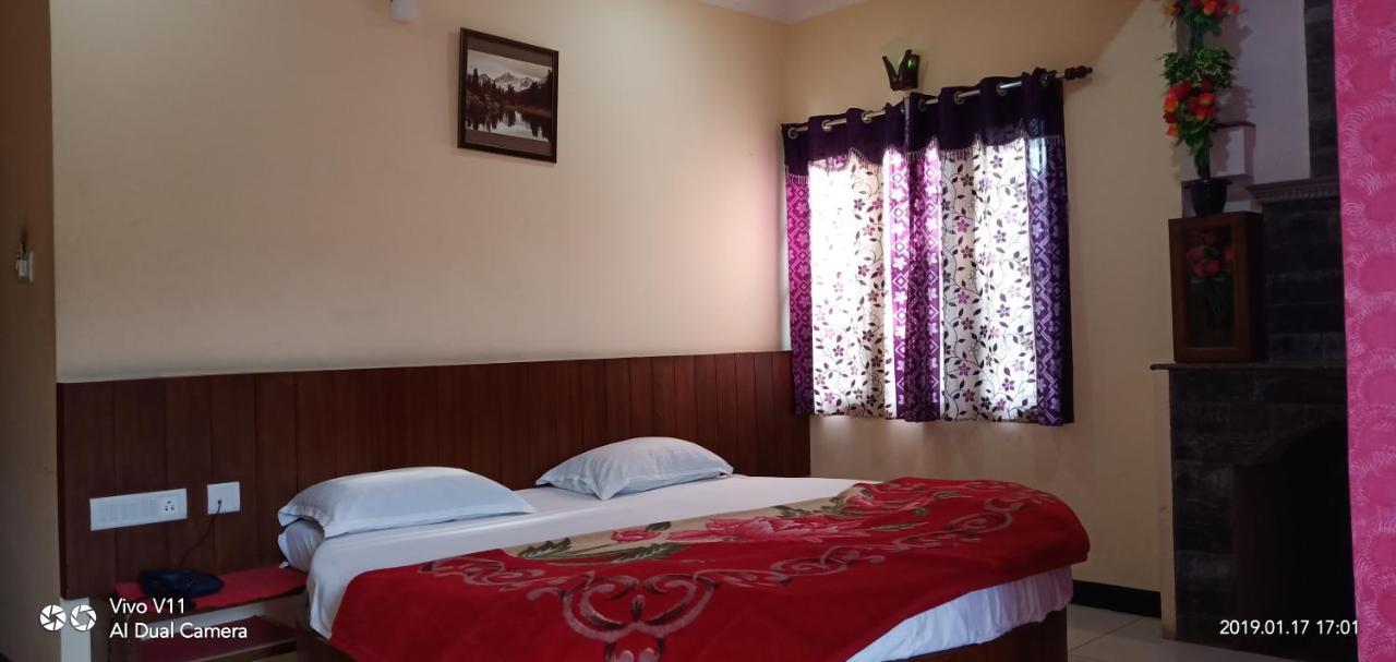 Ezhil Residency Hotel Kodaikanal Kültér fotó